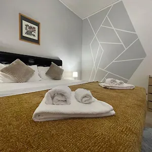 arena-maroncelli-room2.hotelinveneto.com/